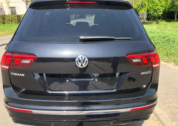 Volkswagen Tiguan Allspace cena 83000 przebieg: 142000, rok produkcji 2019 z Bydgoszcz małe 781